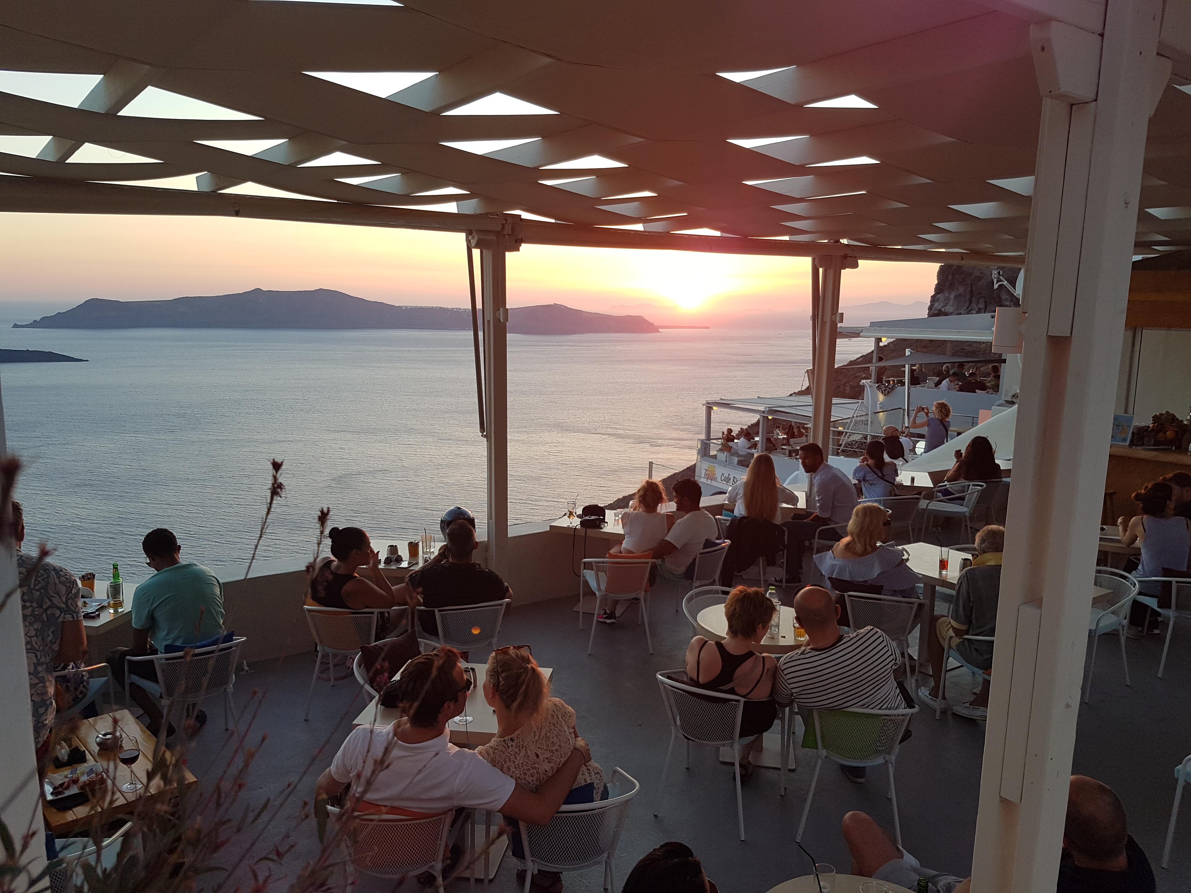 On The Cliff Hotel Fira  Exterior photo